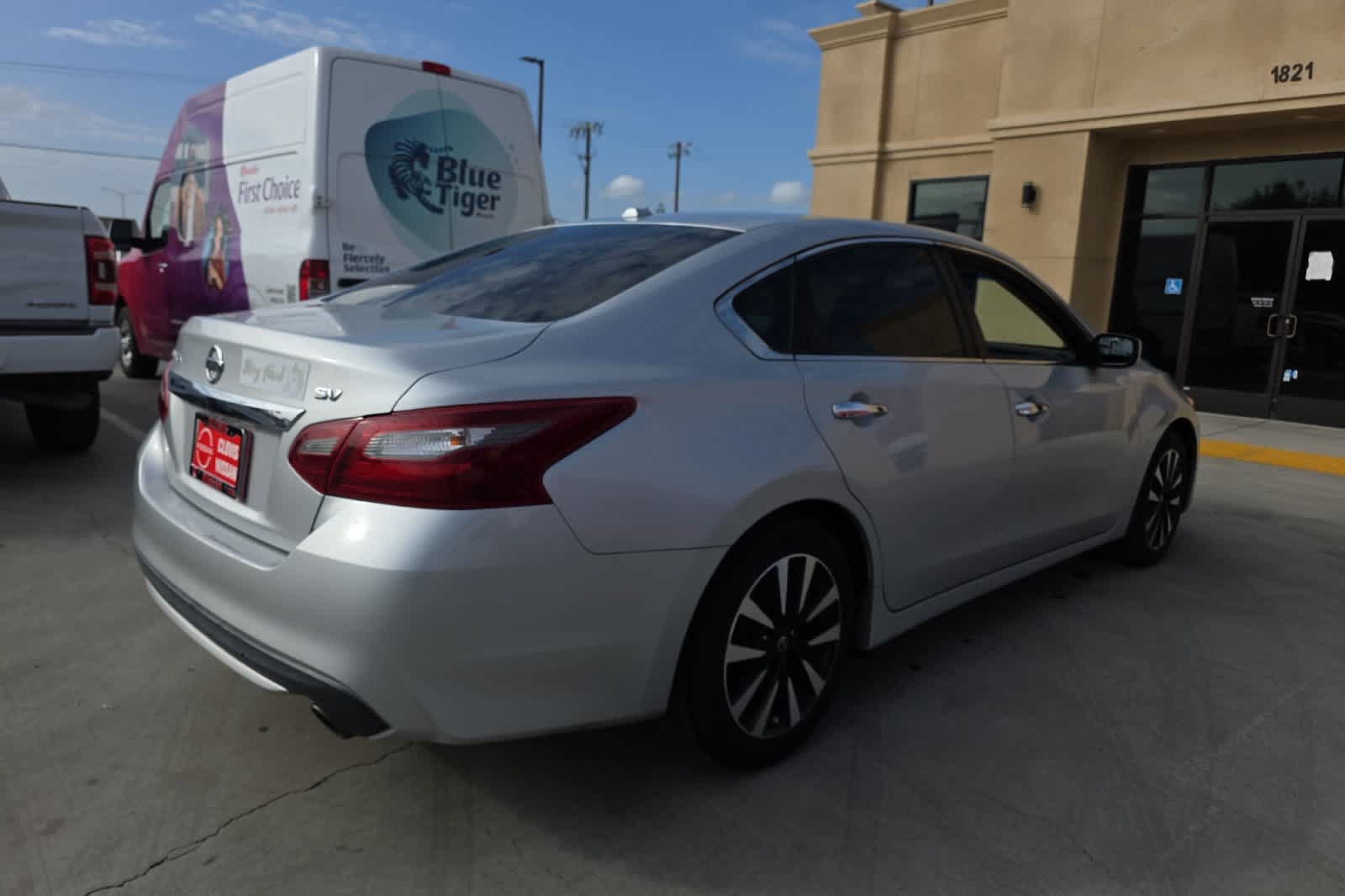 Used 2018 Nissan Altima 2.5 SV FWD image 3