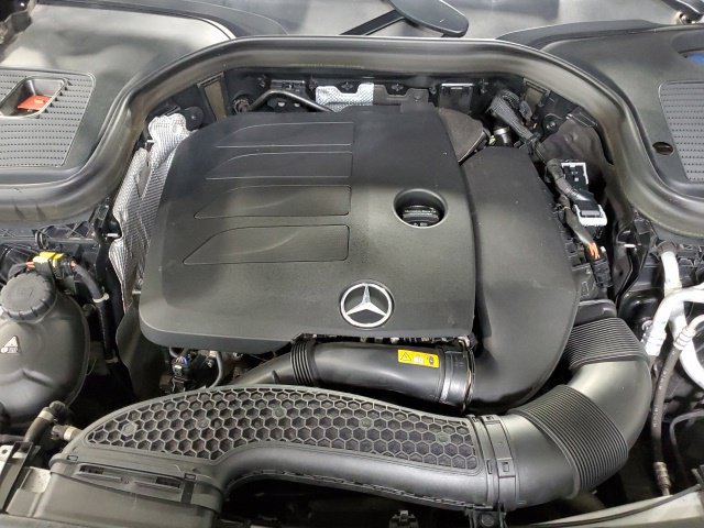 Used 2021 Mercedes-Benz GLC 300 4MATIC image 35