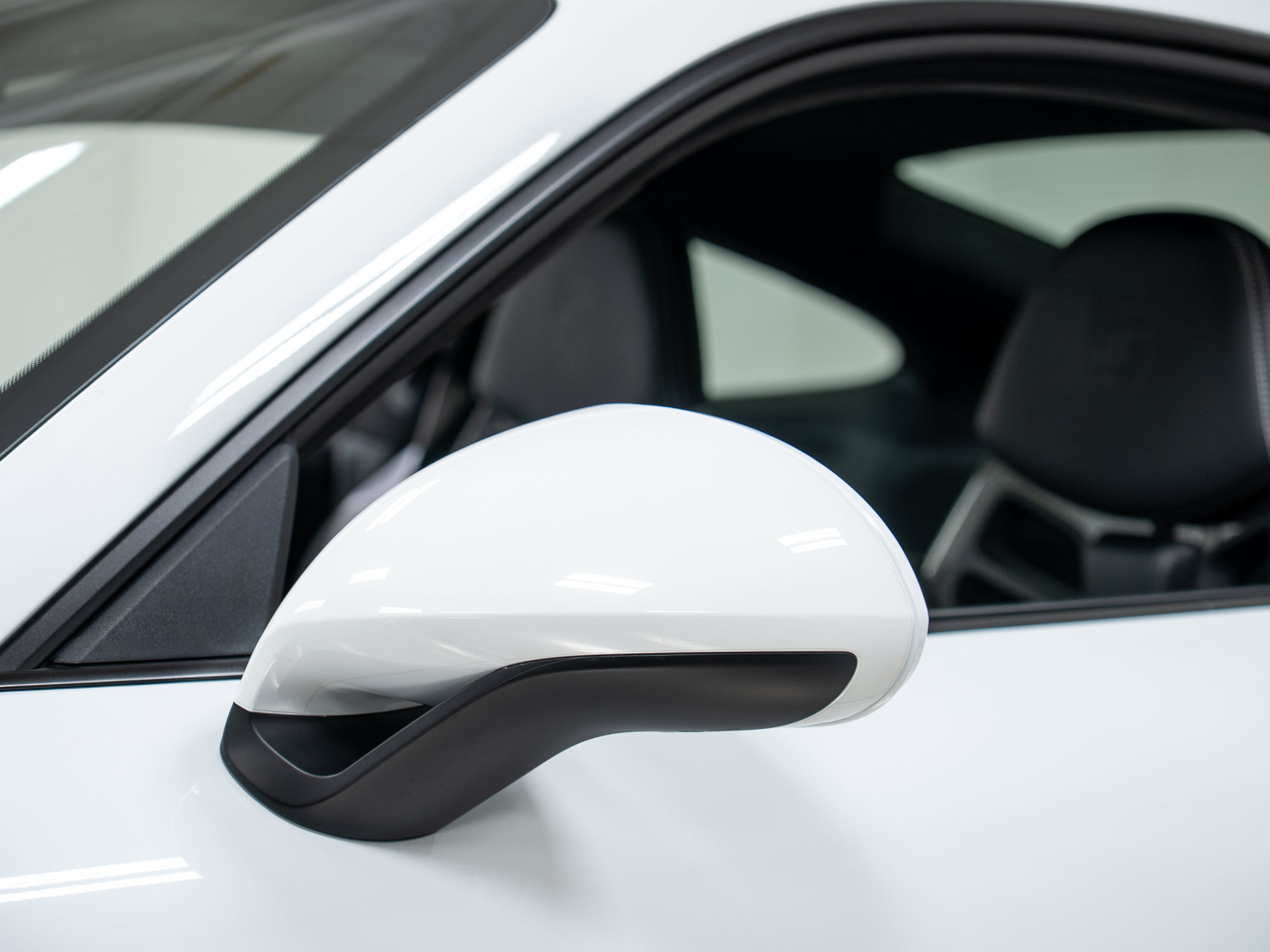 Certified 2018 Porsche 911 GT3 RWD image 46