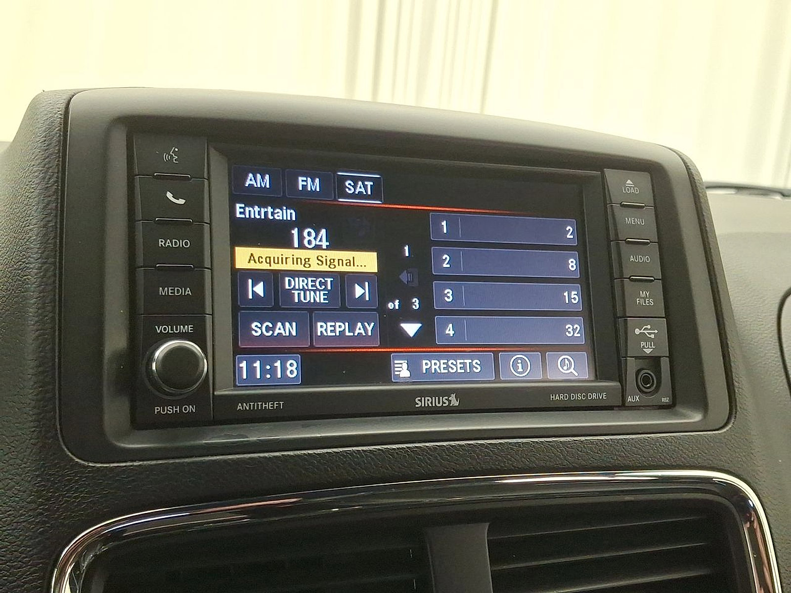 Used 2019 Dodge Grand Caravan SXT image 14
