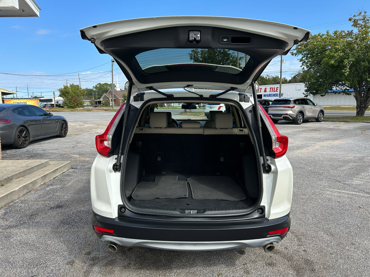 Used 2017 Honda CR-V Touring image 7