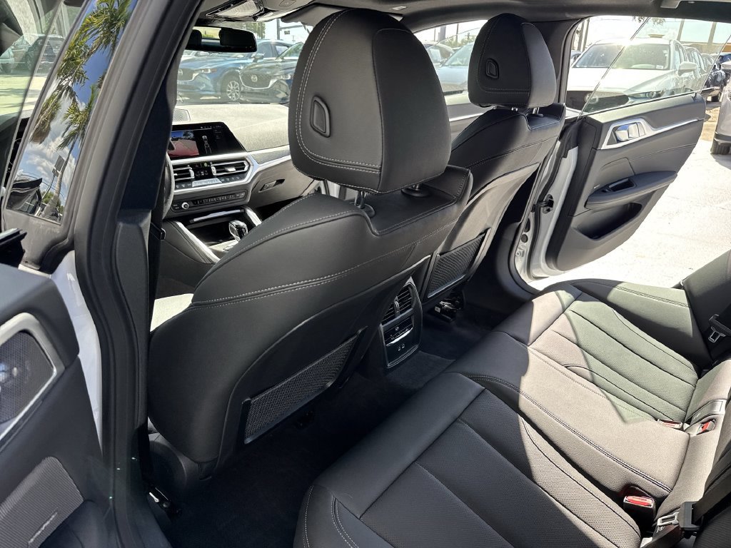 Used 2023 BMW 430i Gran Coupe xDrive w/ M Sport Package AWD/4WD image 34