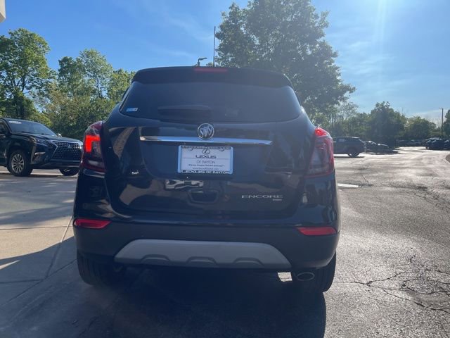 Used 2020 Buick Encore Preferred w/ Safety Package AWD/4WD image 4