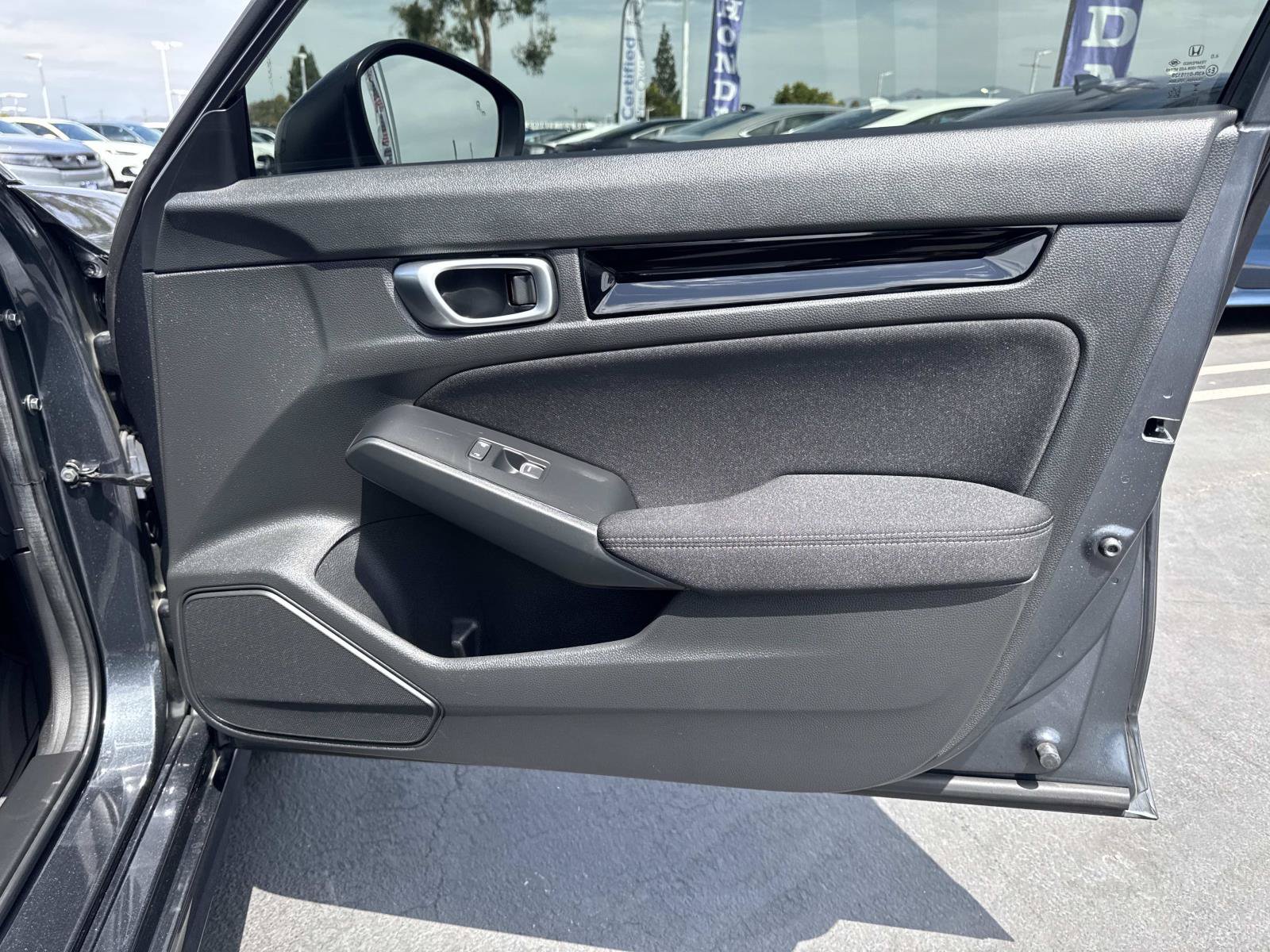 Certified 2024 Honda Civic EX image 31