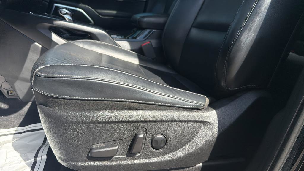 Used 2020 Kia Telluride S w/ S 8 Passenger Seating Package AWD/4WD image 25