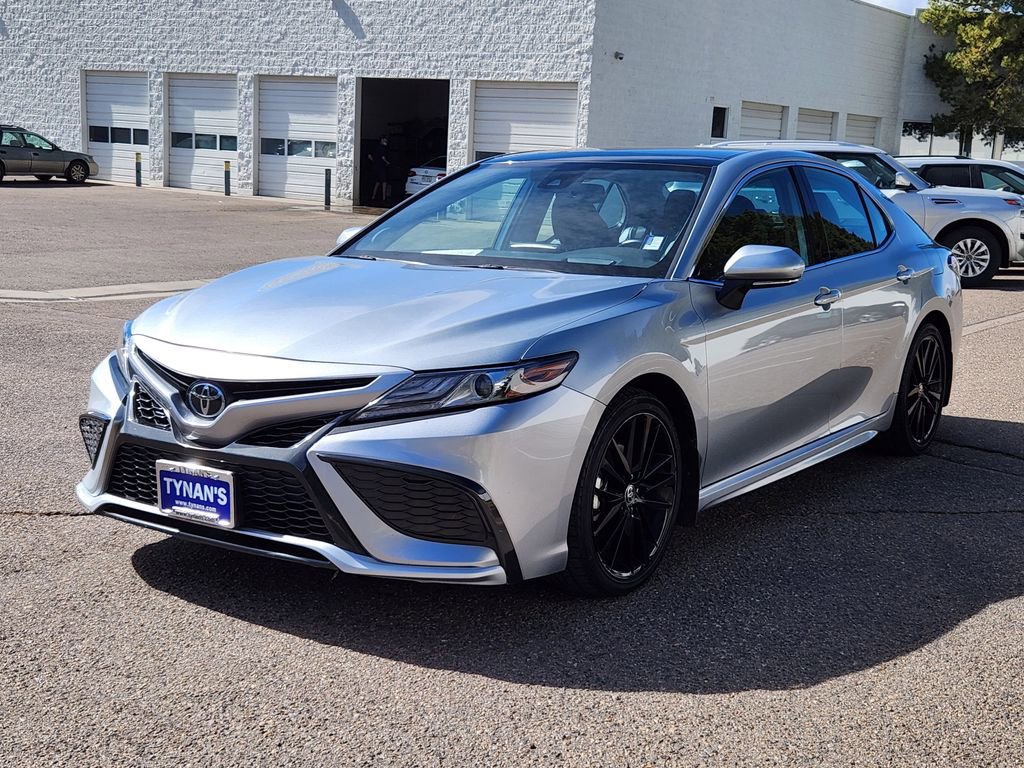 Used 2024 Toyota Camry XSE image 6