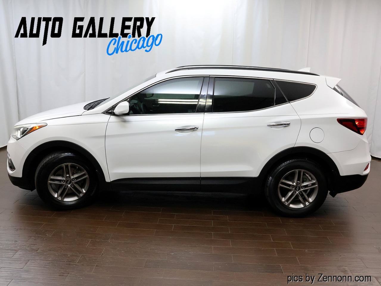 Used 2017 Hyundai Santa Fe Sport FWD image 10