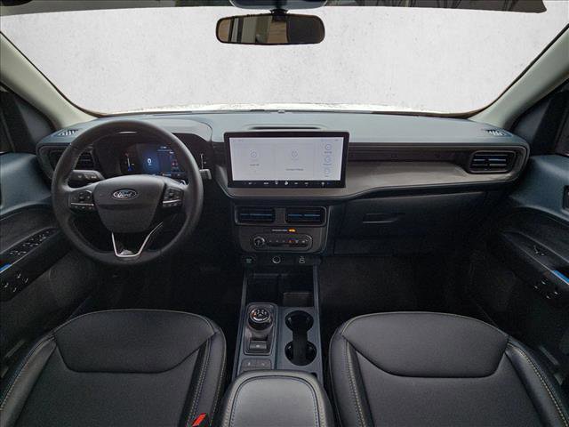 Used 2025 Ford Maverick Lobo AWD/4WD image 15