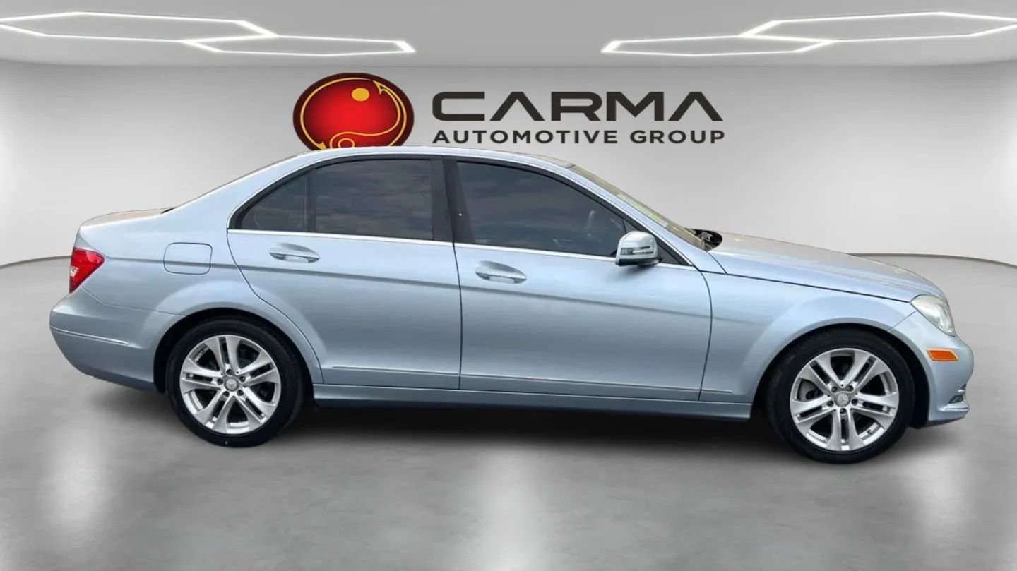 Used 2013 Mercedes-Benz C 250 Sedan image 11