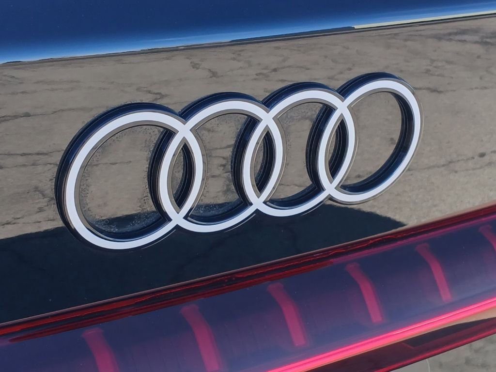 Used 2025 Audi A5 2.0T Premium AWD/4WD image 32