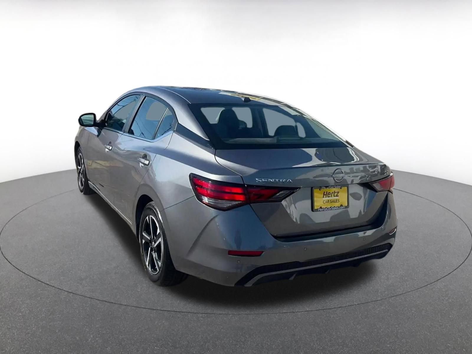 Used 2024 Nissan Sentra SV image 11