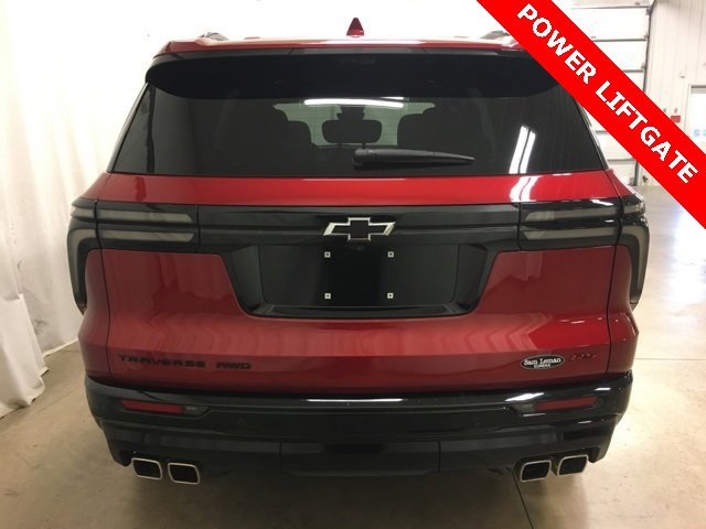 Used 2024 Chevrolet Traverse RS w/ LPO, Floor Liner Package image 5