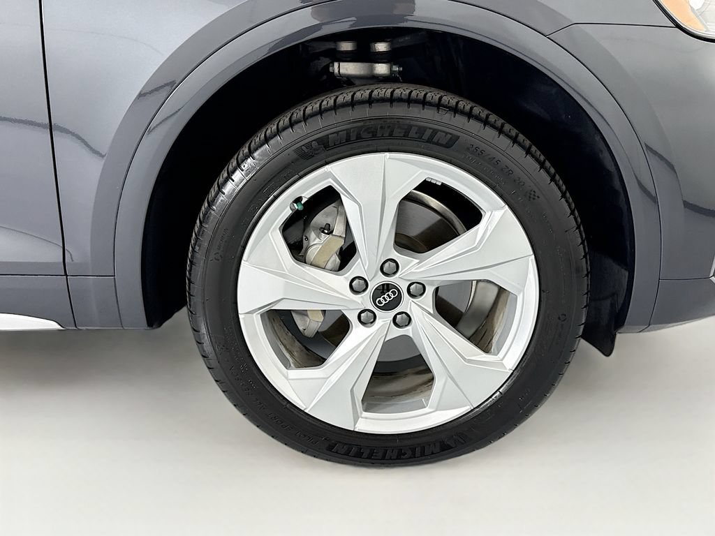 Certified 2021 Audi Q5 Premium AWD/4WD image 32