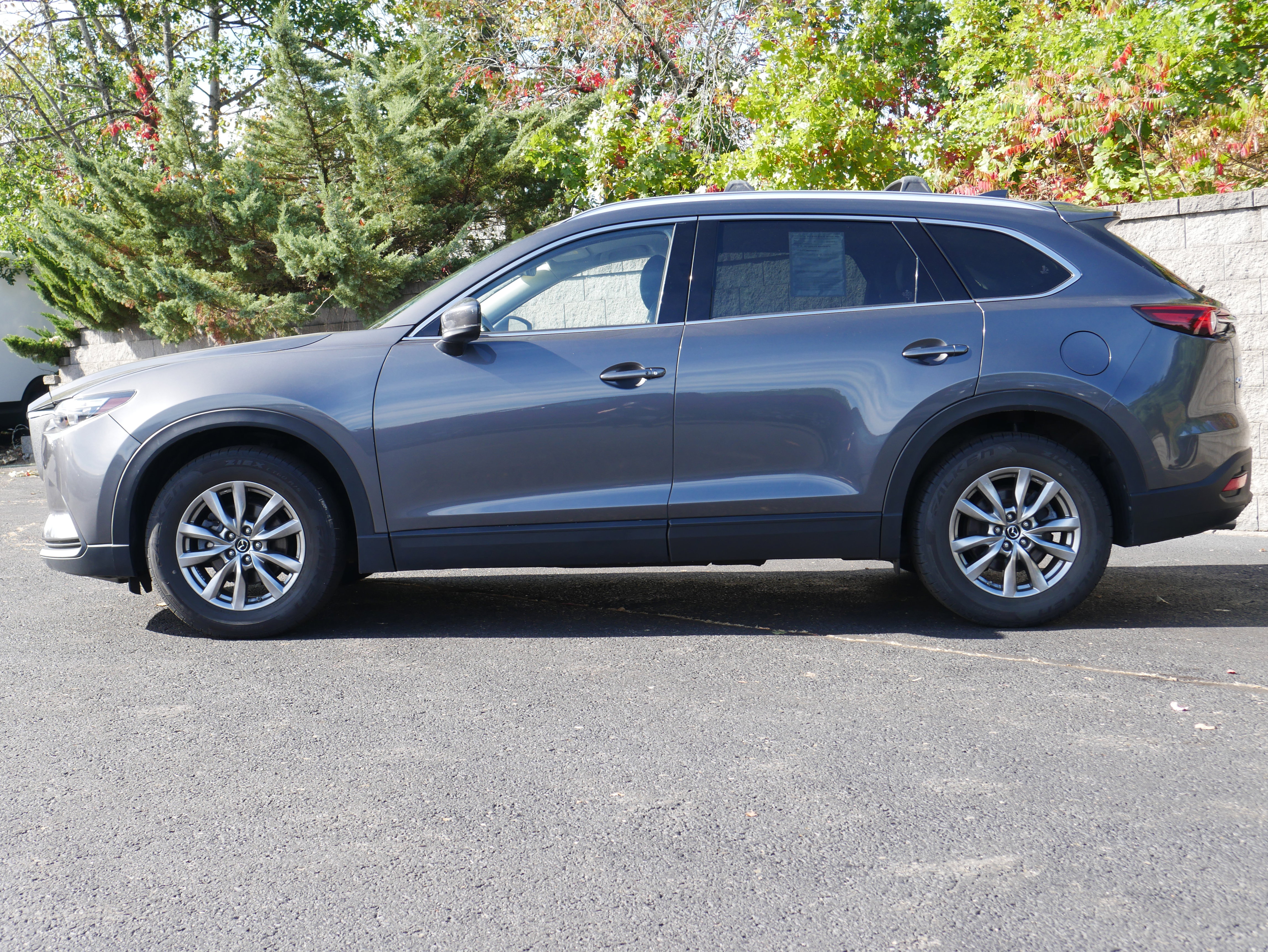 Used 2019 MAZDA CX-9 Touring image 3