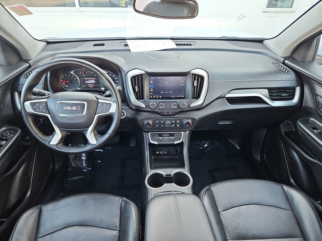 Used 2024 GMC Terrain SLT image 9