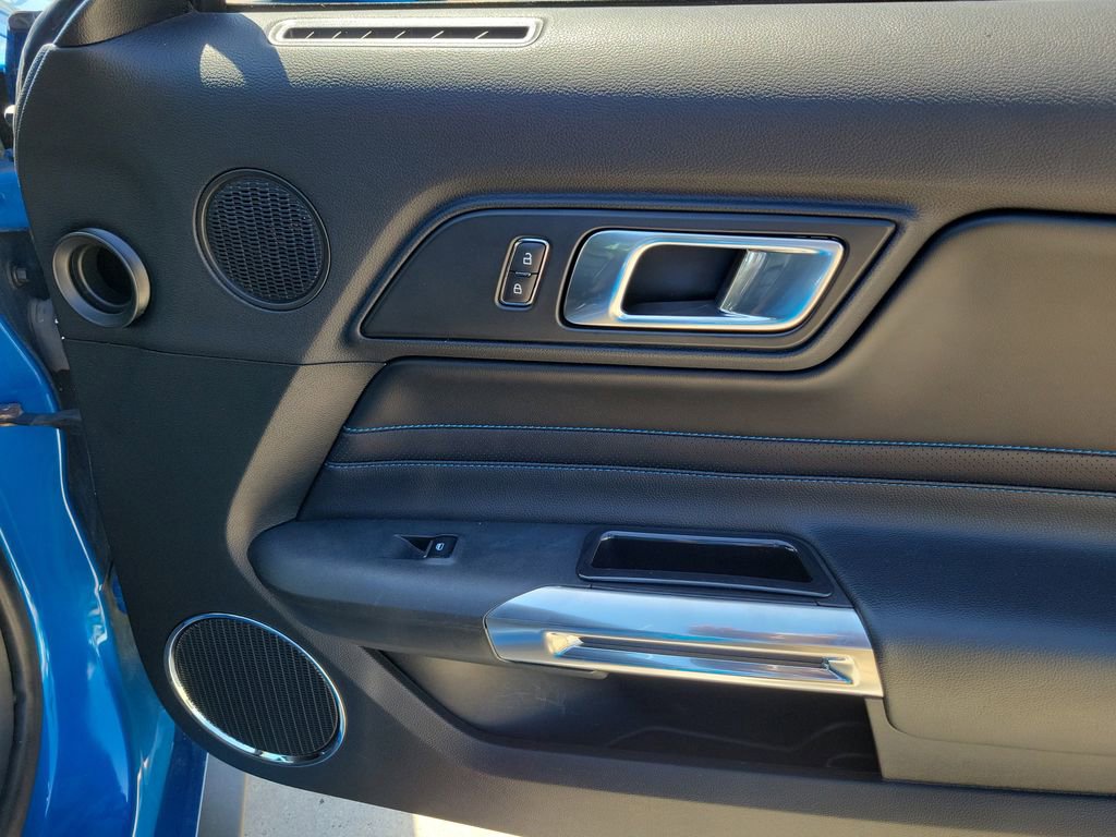 Used 2020 Ford Mustang GT Premium w/ Equipment Group 401A image 18