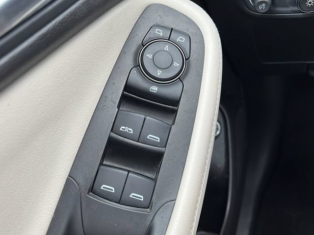 Used 2021 Buick Encore GX Select FWD image 22