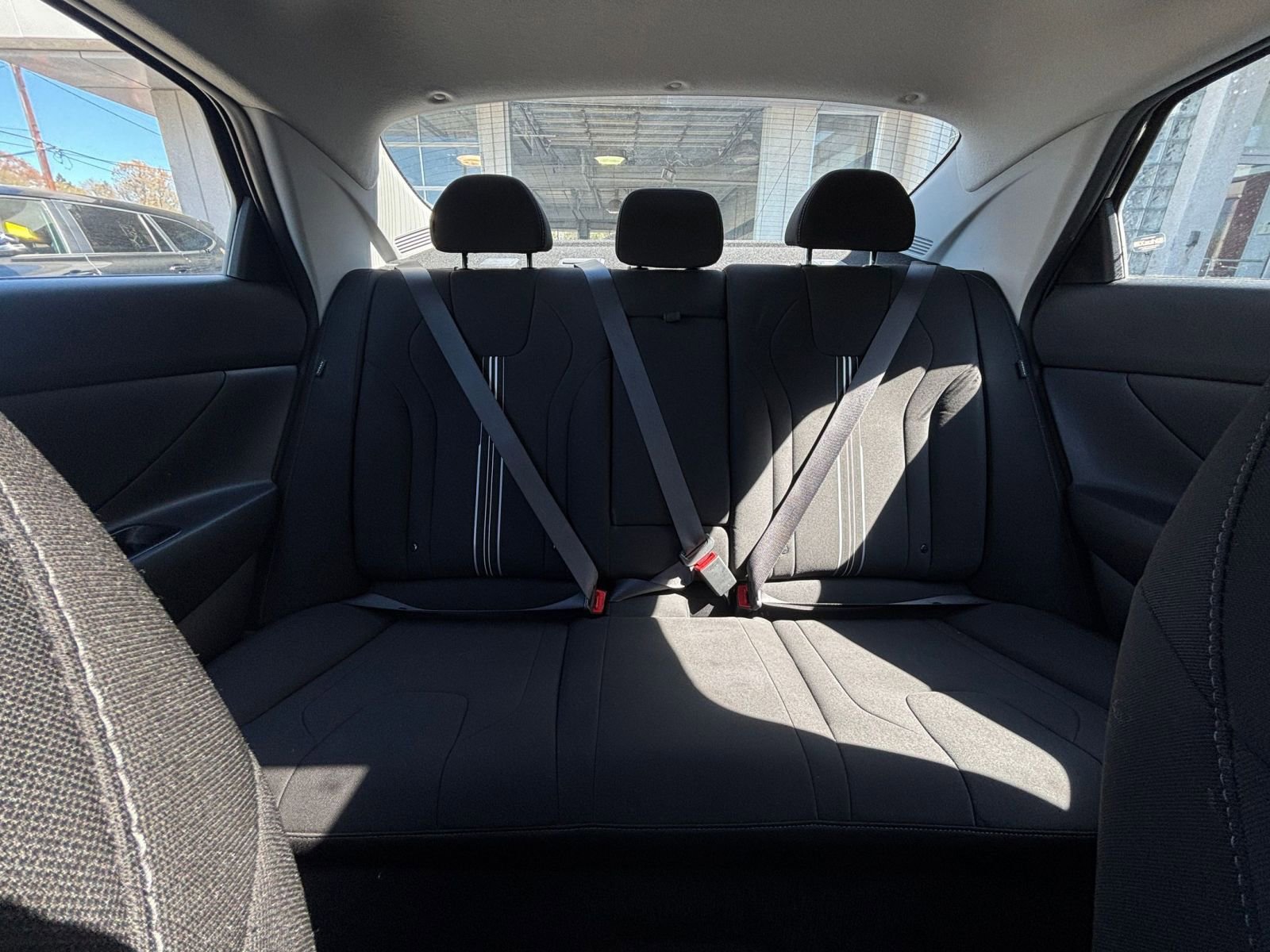 Used 2025 Hyundai Elantra SEL image 45