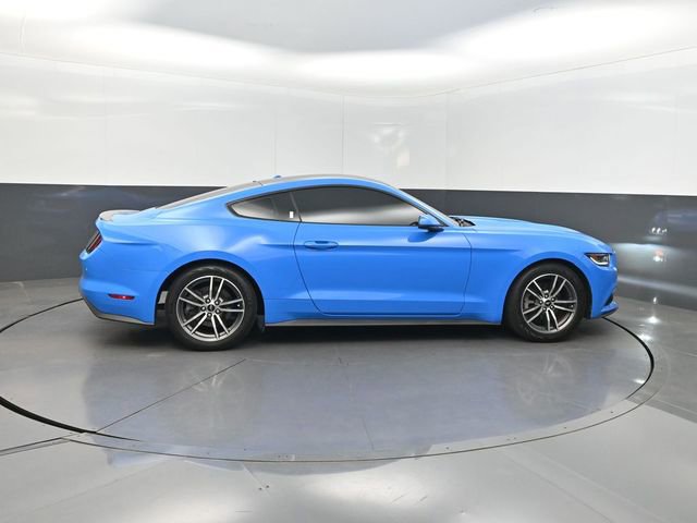 Used 2017 Ford Mustang Premium RWD image 32