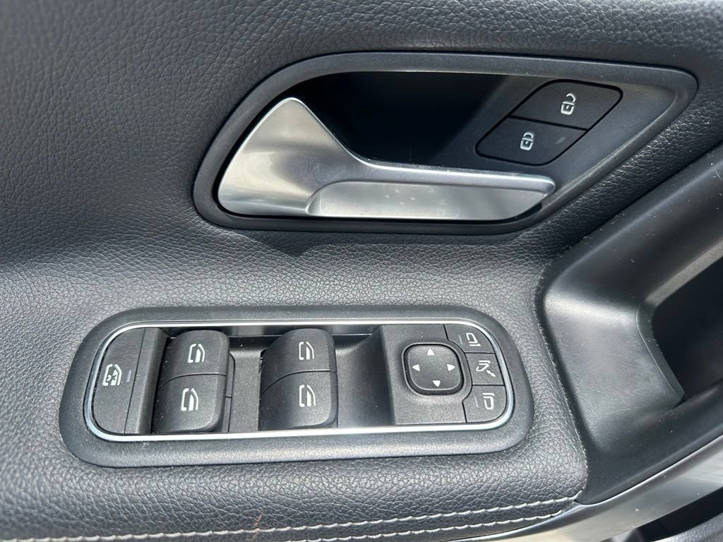 Used 2021 Mercedes-Benz A 220 image 17