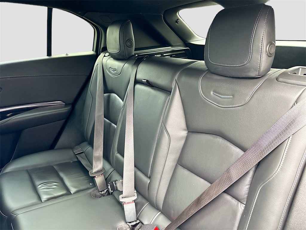 Used 2022 Cadillac XT4 Luxury w/ Cold Weather Package image 24