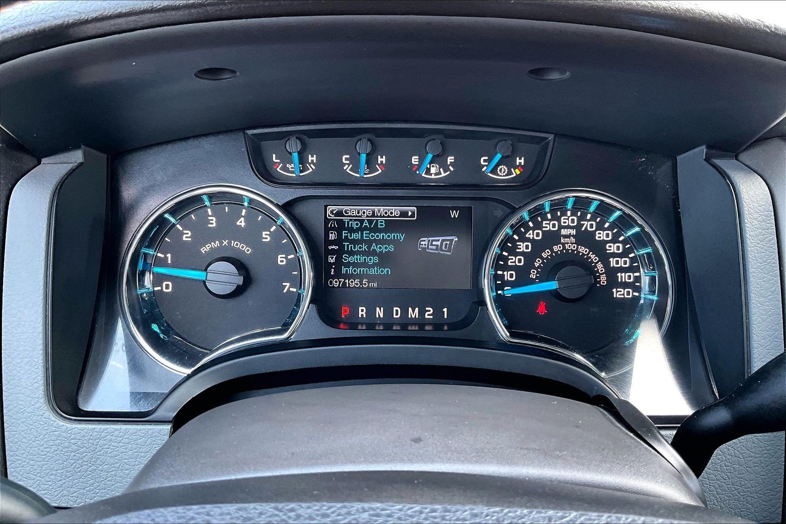 Used 2013 Ford F150 XLT w/ Mid Equipment Group RWD image 21