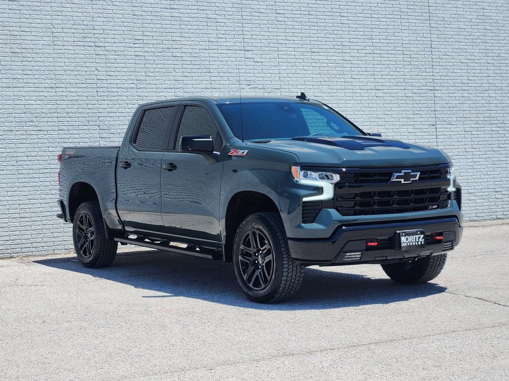 New 2026 Chevrolet Silverado 1500 LT Trail Boss w/ Convenience Package II AWD/4WD image 2