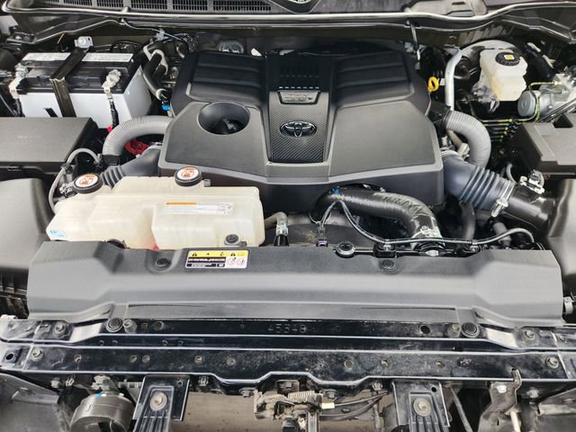 Used 2024 Toyota Tundra Platinum image 31