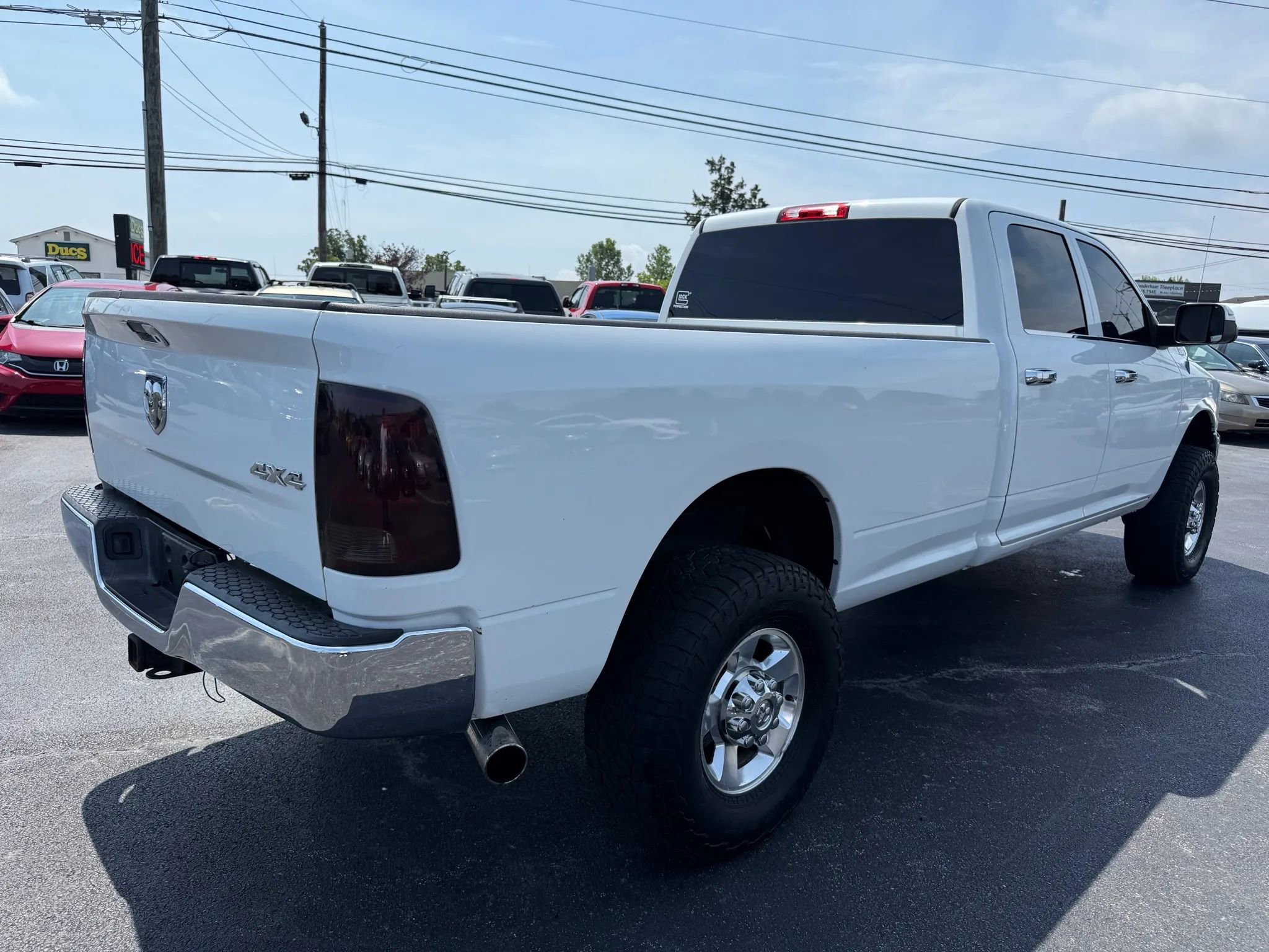 Used 2013 RAM 2500 Tradesman w/ Chrome Appearance Group image 3