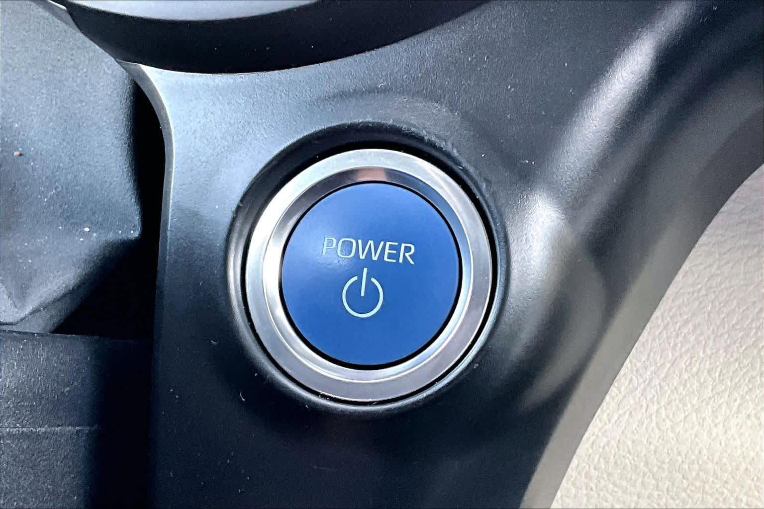 Certified 2024 Toyota Sienna Platinum AWD/4WD image 34