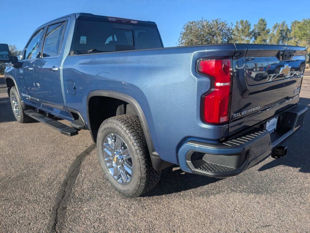 New 2026 Chevrolet Silverado 2500 High Country w/ Technology Package image 3