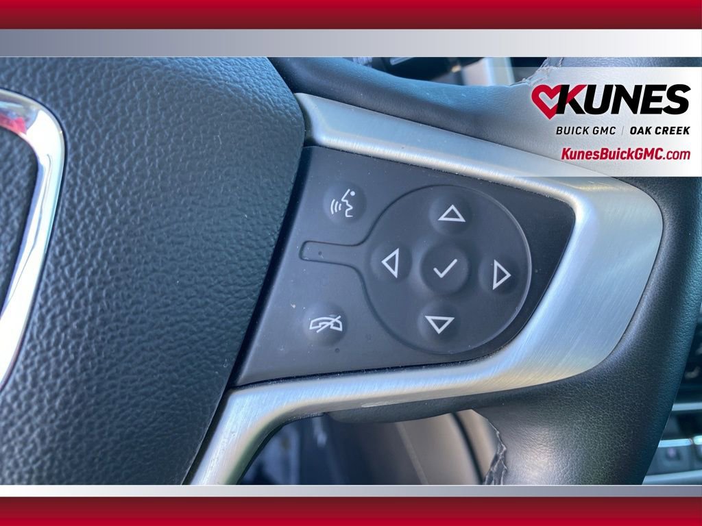 Used 2023 GMC Acadia SLT w/ Elevation Edition image 12