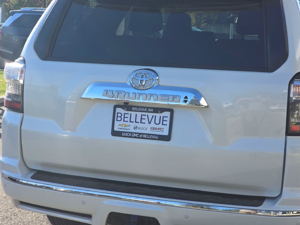 Used 2021 Toyota 4Runner Limited AWD/4WD image 13