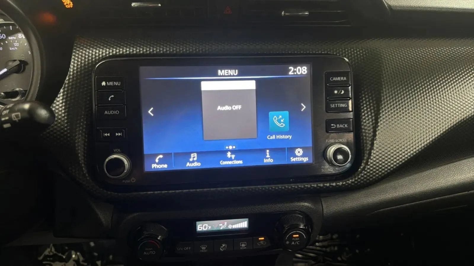 Used 2022 Nissan Kicks SV FWD image 13