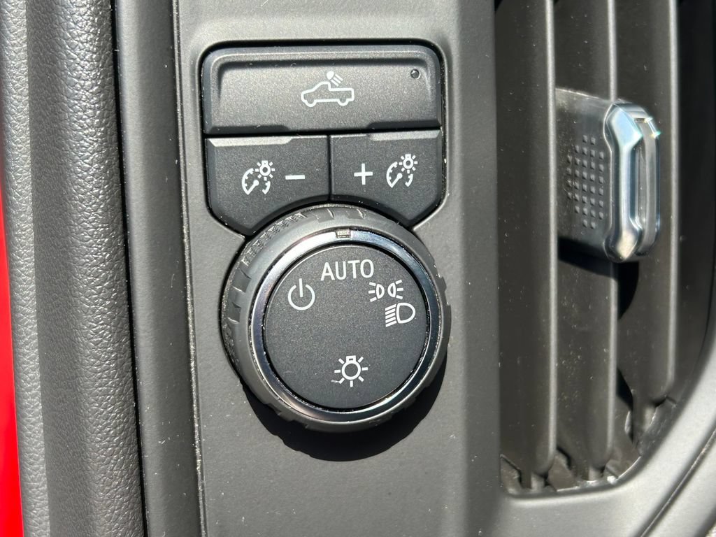 Used 2024 Chevrolet Silverado 1500 Custom RWD image 23