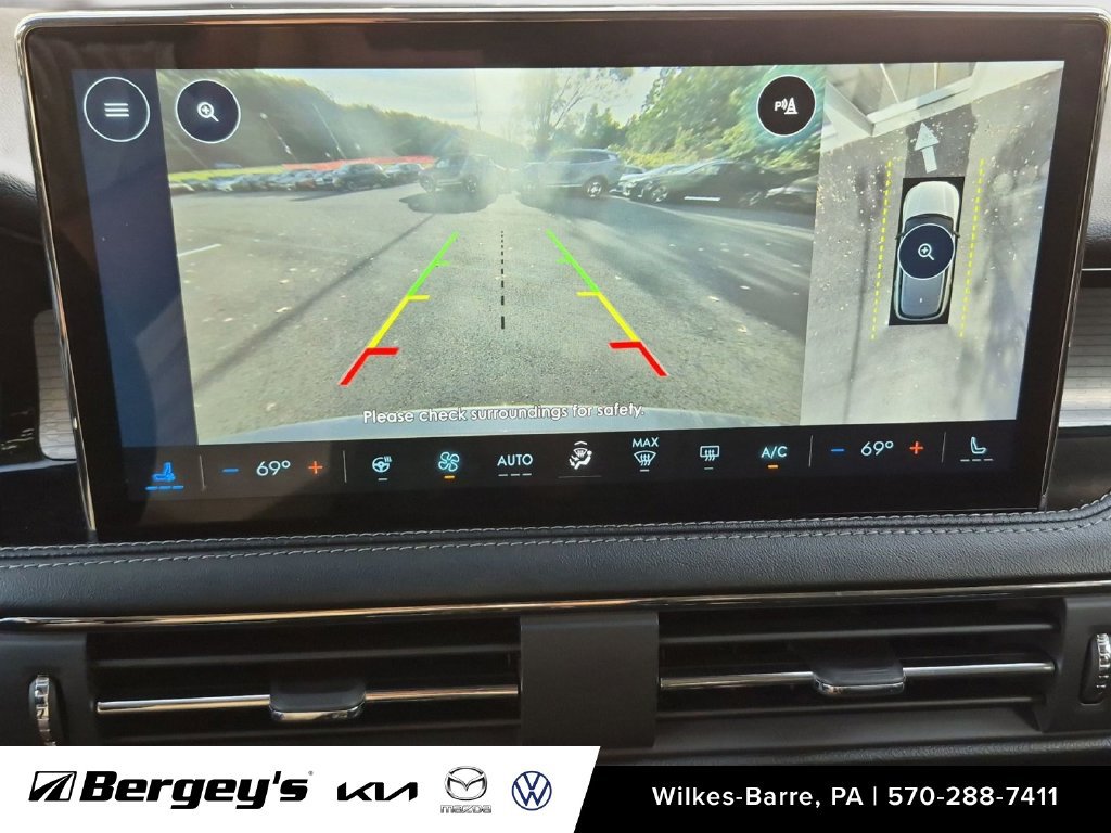 Used 2023 Lincoln Corsair AWD w/ Equipment Group 101A image 26