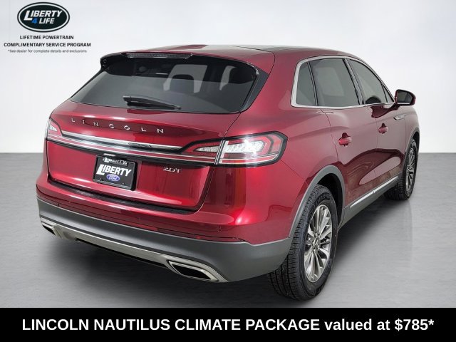 Used 2019 Lincoln Nautilus Select FWD image 3