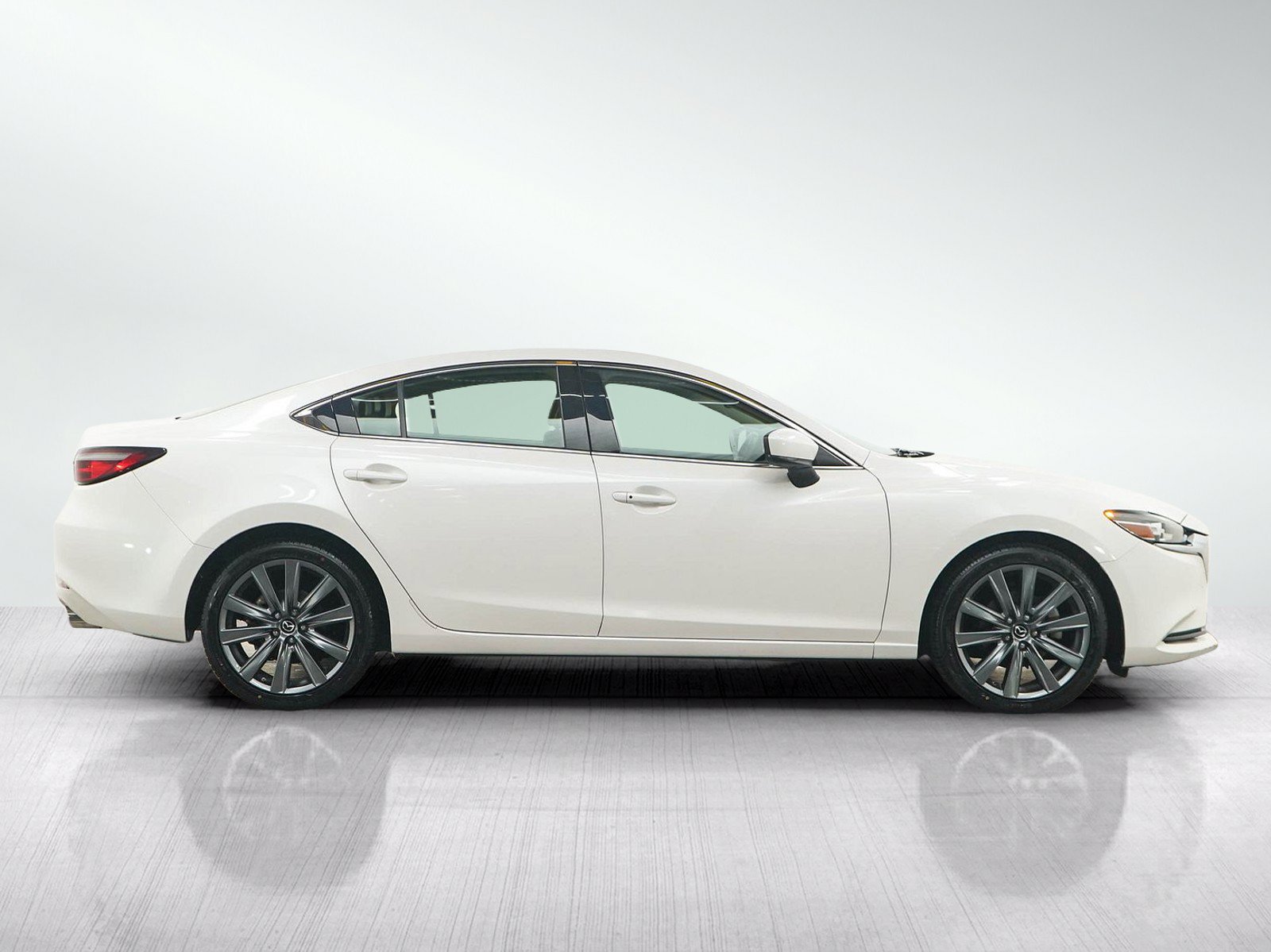 Used 2018 MAZDA MAZDA6 Touring FWD image 6