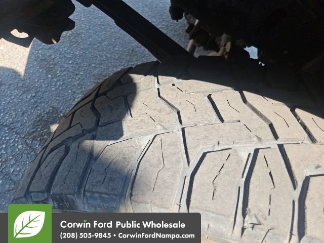 Used 2003 Ford F350 XLT AWD/4WD image 12