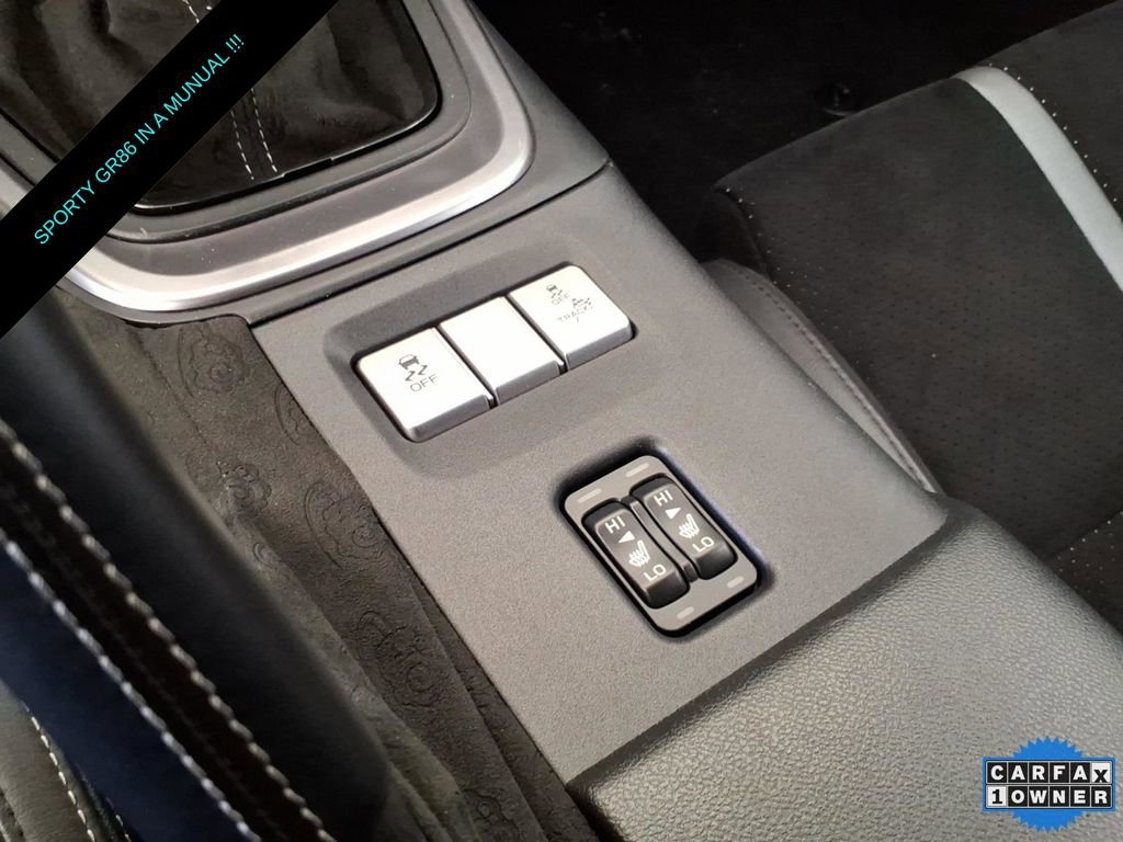 Used 2024 Toyota GR86 Premium image 17