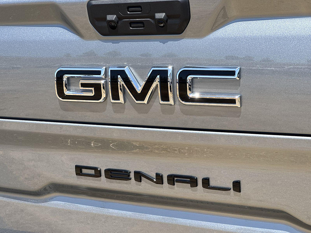 New 2026 GMC Sierra 1500 Denali w/ Technology Package AWD/4WD image 28