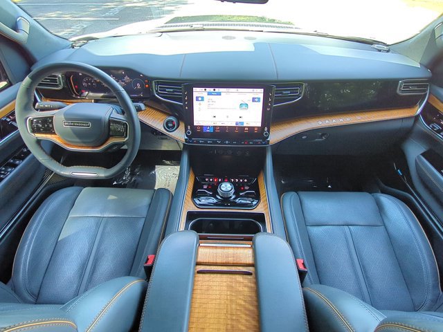 Used 2022 Jeep Grand Wagoneer Series II w/ Premium Group II image 20