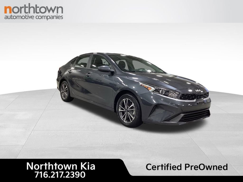 Certified 2023 Kia Forte LXS image 1