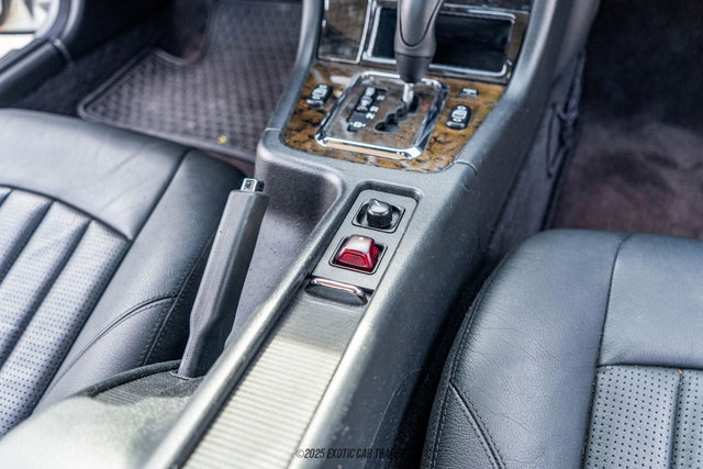 Used 2003 Mercedes-Benz SLK 32 AMG image 39