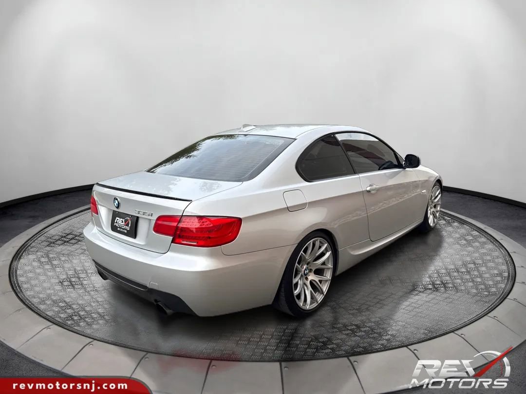 Used 2013 BMW 335i Coupe image 5