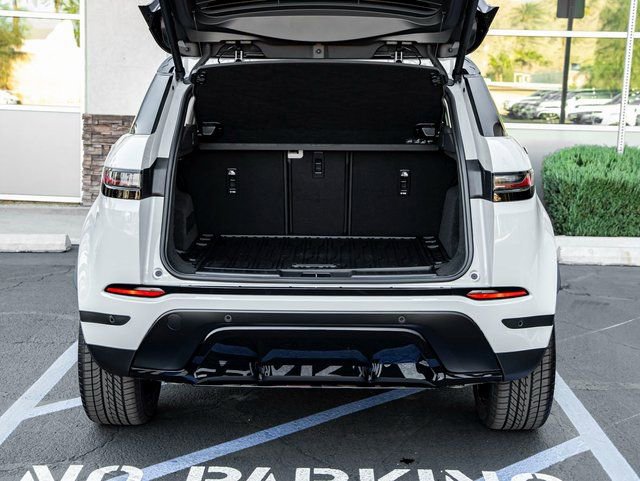 Used 2025 Land Rover Range Rover Evoque S image 22