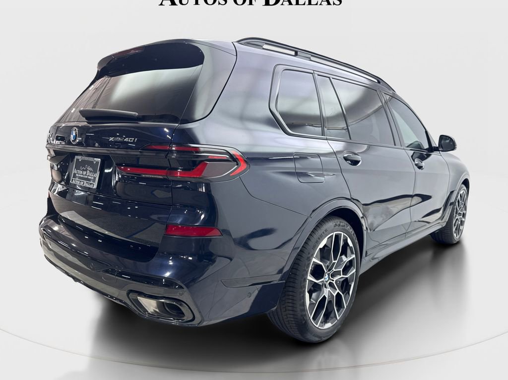 Used 2024 BMW X7 xDrive40i w/ M Sport Package image 6