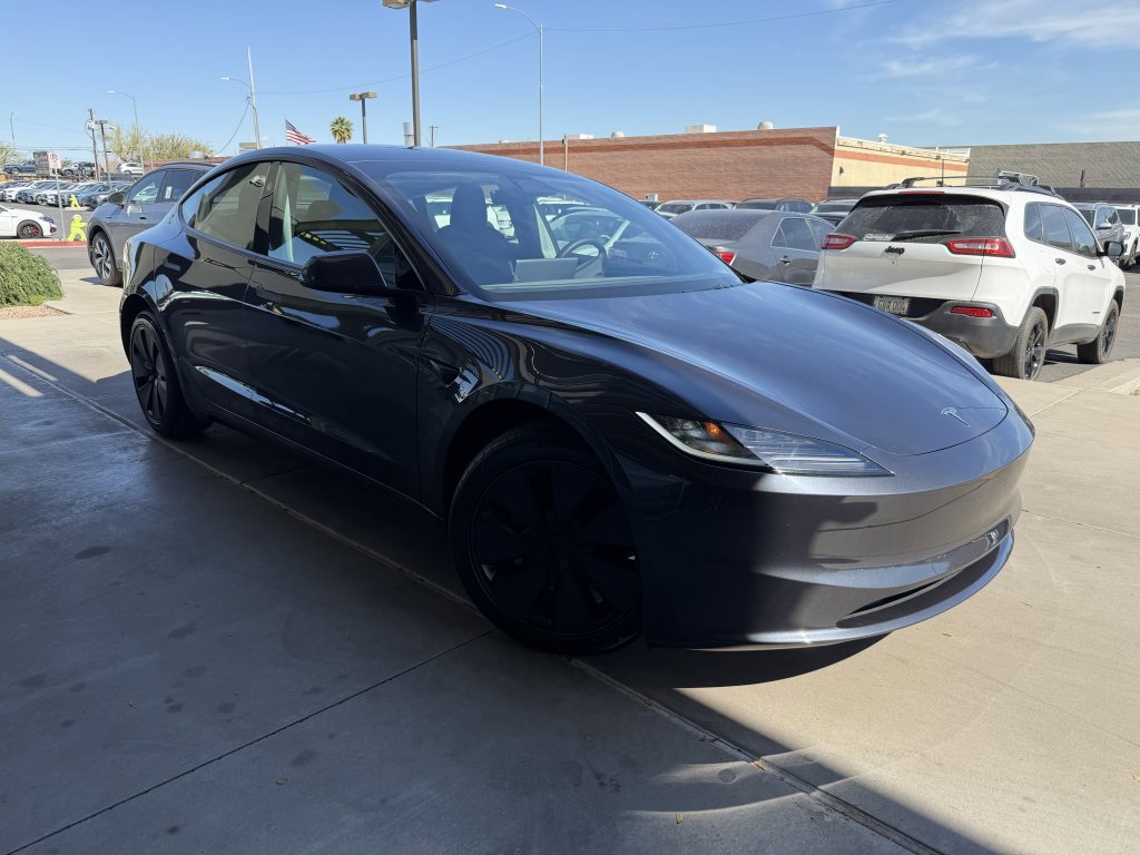 Used 2025 Tesla Model 3 Long Range image 6