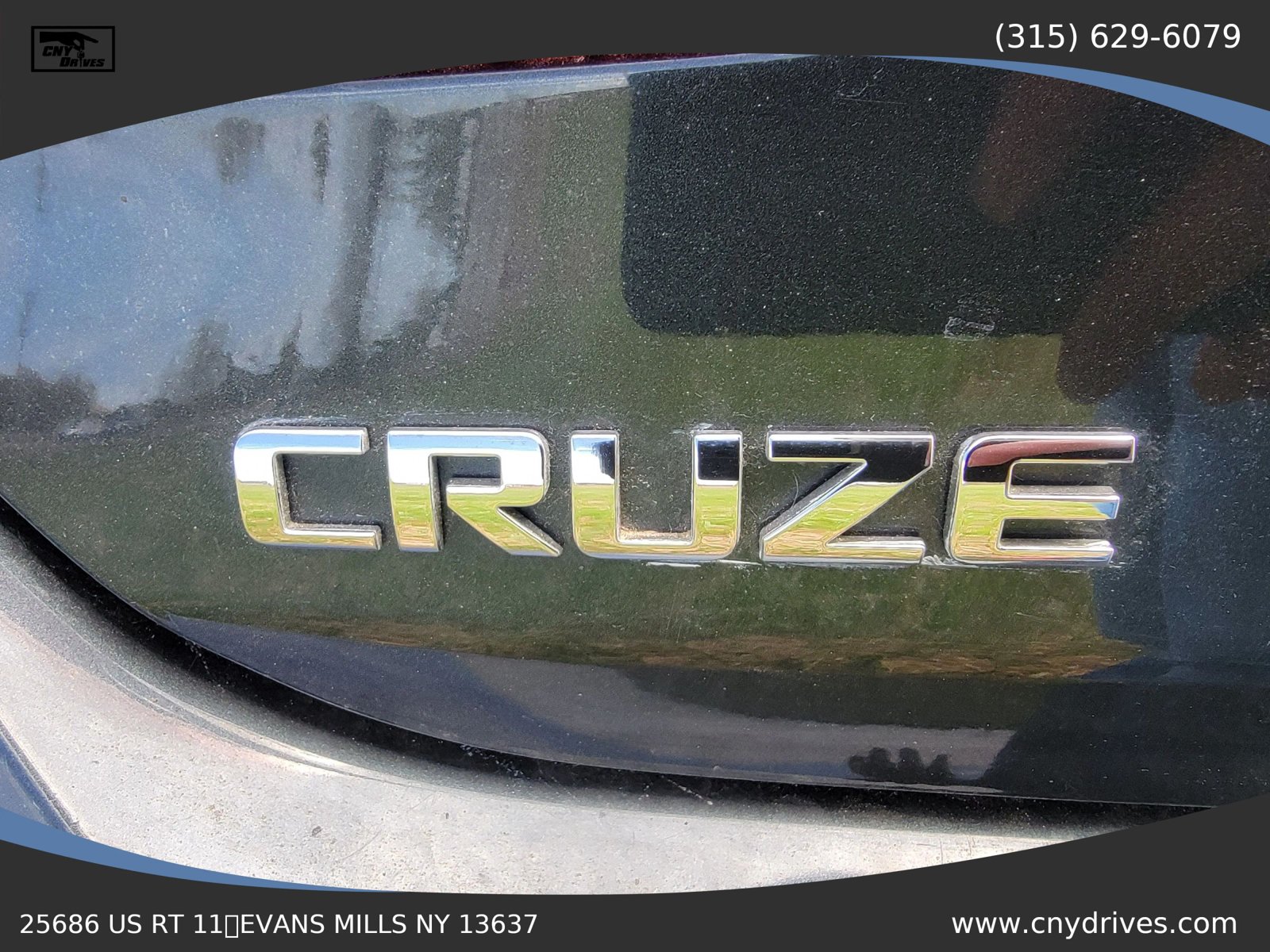 Used 2018 Chevrolet Cruze LT w/ Convenience Package FWD image 17