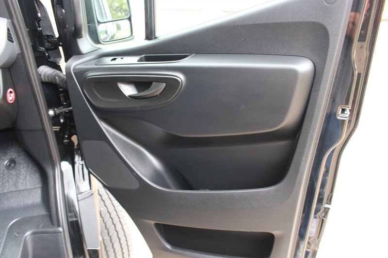 Used 2026 Mercedes-Benz Sprinter 2500 image 17